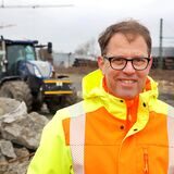 Jürgen Busch begleitet die Planung und Bauarbeiten der Südkamener Spange seit vielen Jahren. Die neue Umgehungsstraße für Kamen kann wegen vieler Schlechtwettertage dieses Jahr noch nicht eröffnet werden.