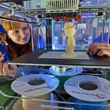 Im 3D-Drucker hergestellte Geschenke können Interessierte einen Tag vor dem Valentinstag im „FabLab“ herstellen. (Symbolbild)