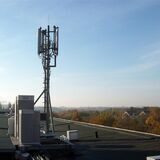 Ein Mobilfunkmast in der Umgebung ist seit sechs Monaten defekt (Symbolbild). Deshalb gibt es immer wieder Ausfälle bei Telefonica-Kunden.