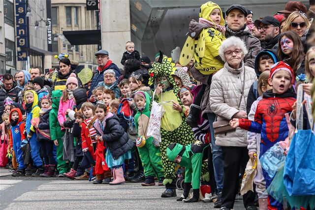 Dortmund Helau! Die Kinder genossen den Karnevalsumzug durch die City am Sonntag (12.2.).