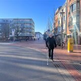 Frank Vehlow unterwegs in der Lüner Innenstadt. Dort stürzte er Ende Januar. Hilfe bekam er schnell von vier Ersthelfern, wie er sich erinnert.