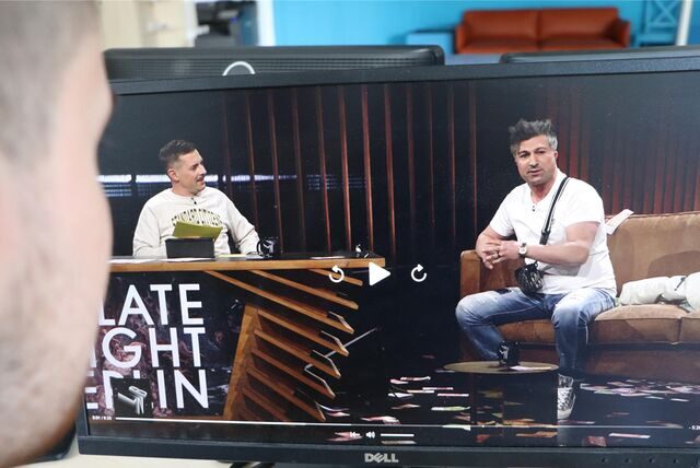 Der Dortmunder Lotto-Millionär Chico war bei Late Night Berlin zu Gast und überraschte Klaas Heufer-Umlauf.