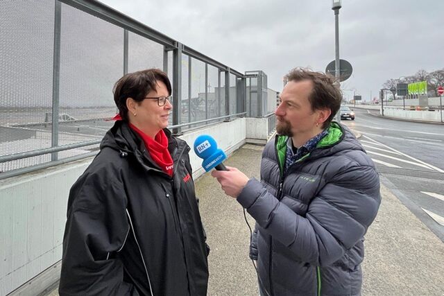 Der Dortmunder Flughafen wird am Freitag (17.2.) von der Gewerkschaft Verdi bestreikt. RN-Reporter Björn Althoff berichtet von vor Ort über die Auswirkungen.