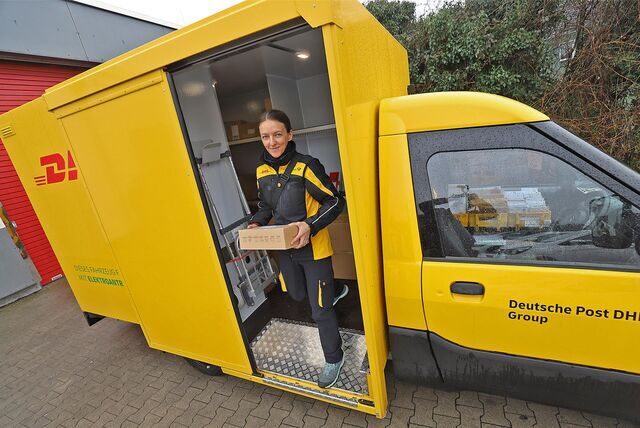 Street-Scooter Gigabox heißt das neue Postfahrzeug mit dem Zustellerin Joanna Lehmhaus bald unterwegs ist.