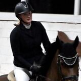Sabrina Rusche vom RFV Ostbevern reitet mit ihrer Stute Amazing V.