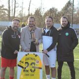 Das von BVB-Profi Emre Can gespendete Trikot generierte einen vierstelligen Betrag.