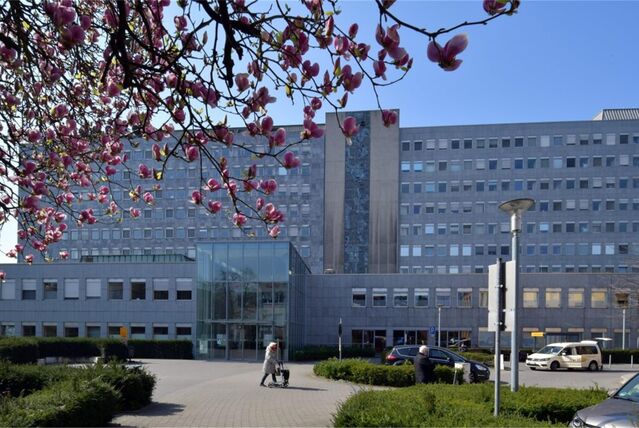 In den Kliniken in Lünen, Brambauer und Werne werden die Corona-Regeln weiter gelockert.