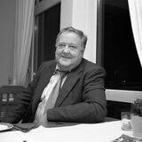 Gerald Herbst, der früherer Bürgermeister der mit Fröndenberg befreundeten sächsischen Stadt Hartha, ist am 5. März 2023 gestorben.