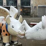 Ein flockiges Schneetreiben sorgte am Mittwoch (8.3.) für eine bleibende Schneedecke auf Dortmunds Straßen und Sehenswürdigkeiten.