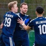 Marvin Schmidt (r.) erkämpfte sich mit seinen Teamkollegen einen Sieg gegen Mühlhausen U23.