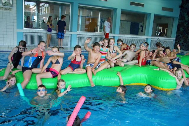 Viele Besucher im Hallenbad Herbern