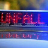 Ein schwerer Unfall ereignete sich am Freitagabend kurz hinter Kamens Stadtgrenze auf Bönener Gebiet. Zwei Büter aus Unna wurden dabei verletzt.
