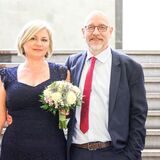 Frank Brune (51) und Panagiota Brune (46) haben sich am Freitag (17.3.) das Ja-Wort im Alten Rathaus gegeben.