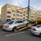 Sichergestellter Daimler auf der Heerstraße in Hochfeld.