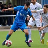 Salah Eddine Darraz (M.) und der Königsborner SV verloren gegen den SV Horst-Emscher in letzter Minute.