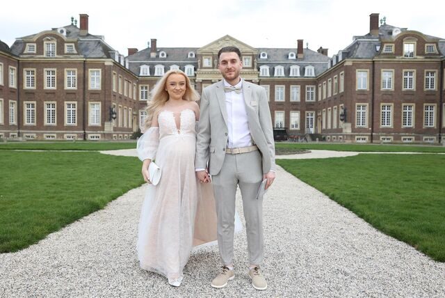 Erkut Bostanci und Sarah Kutzias, jetzt auch Bostanci, haben am Schloss Nordkirchen geheiratet.