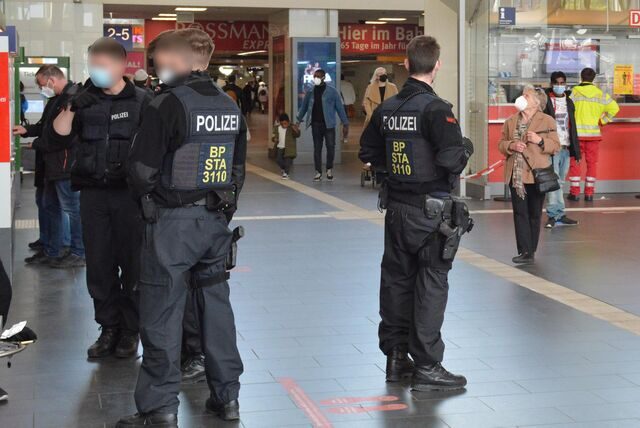 Bundespolizisten im Hauptbahnhof Dortmund