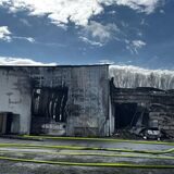 Völlig zerstört wurde die Galvanikfabrik in Unna beim Großbrand in der Nacht.