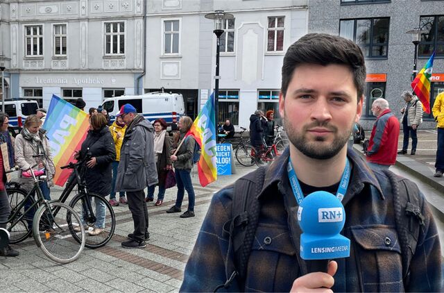 Beim Ostermarsch forderten die Teilnehmenden ein Ende des Krieges in der Ukraine. Wir haben im Live-Video berichtet.