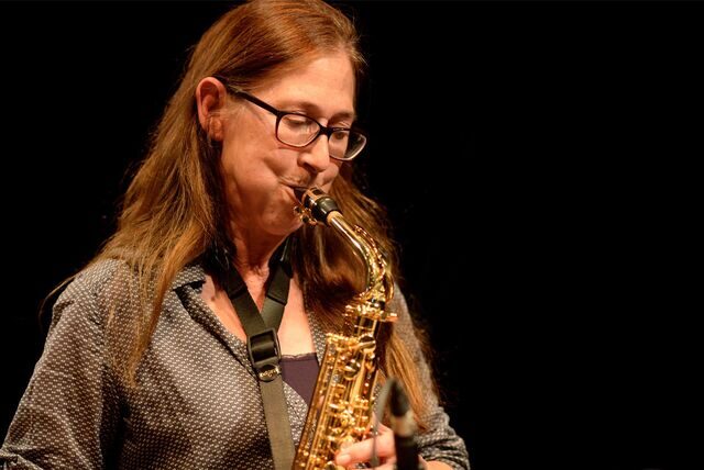 Ilona Haberkamp am Saxophon.