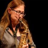 Ilona Haberkamp am Saxophon.