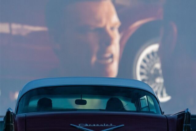 Filmvergnügen aus dem Auto heraus, da gehört auch die Krümmelei mit dem Popcorn dazu. Ende April laufen vier Filme in Menden.