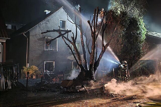Die Brandstiftung, die im April zum Feuer in einem Haus zwischen Reckhof und Kämerstraße führte, bleibt womöglich ungesühnt. Ein ehemals Verdächtiger steht nun allerdings wegen einer anderen Tat vor Gericht.