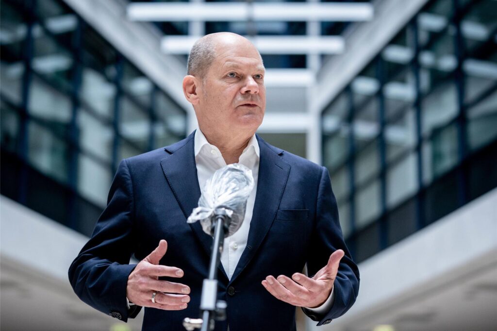 16. Mai 2020: Olaf Scholz (SPD), damaliger Bundesminister der Finanzen, hatte angeboten, das Altschuldenproblem anzugehen. Bund und Länder sollten sich die Hilfen teilen. Passiert ist bis heute nichts. 16. Mai 2020: Olaf Scholz (SPD), damaliger Bundesminister der Finanzen, hatte angeboten, das Altschuldenproblem anzugehen. Bund und Länder sollten sich die Hilfen teilen. Passiert ist bis heute nichts.