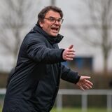Trainer Benjamin Hartlieb und der Holzwickeder SC treten am Sonntag bei der DJK Hordel an.