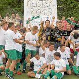 Geschafft: Nach dem 1:0-Erfolg gegen den TuS Niederaden drei Spiele vor Saisonende 2012/13 feierte der SuS Oberaden vorzeitig die Meisterschaft in der Kreisliga A2 und spielte danach in der Bezirksliga.