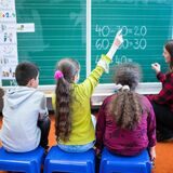 Grundschüler haben ab 2026 Anspruch auf einen Ganztagsplatz. Viele Fragen der Umsetzung sind aber noch offen.