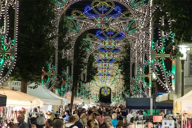 Zur Festa Italiana leuchtet die Unnaer Innenstadt. Am Freitag, 12. Mai, gibt es einen stimmungsvollen Vorgeschmack beim Late Night Shopping.