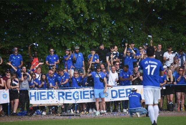 Die Fans des VfL Kamen waren im vergangenen Jahr wie die des Kamener SC zahlreich vertreten am Sportplatz Selbachpark in Pelkum. Der Austragungsort des diesjährigen Aufstiegsspiels ist nun bekannt.