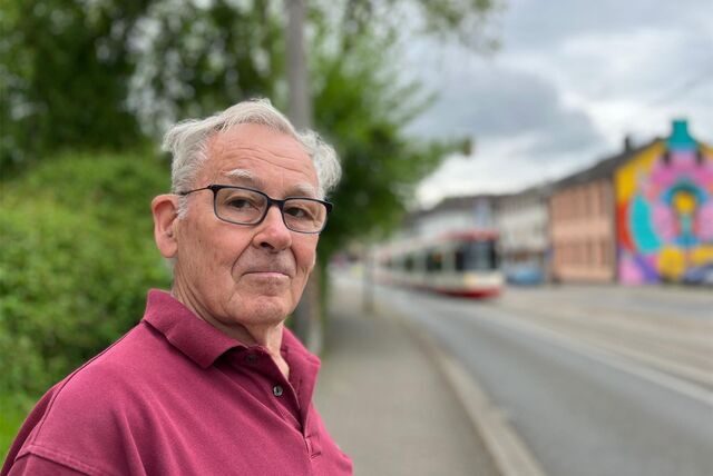 Schon seit vielen Jahren ärgert sich Hans-Jörg Vollmer über den Lärm der Stadtbahnen vor seinem Haus.