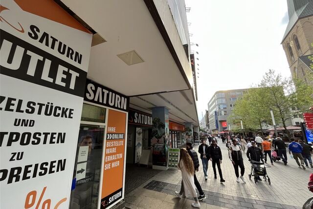 Der Saturn am Westenhellweg in Dortmund. Dieses Symbolfoto zeigt keine verdächtige Person.