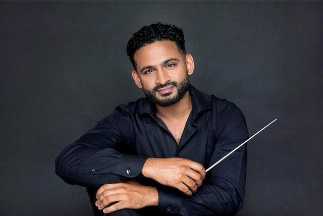 Der 34 Jahre junge Dirigent Jordan de Souza soll ab 2025 Generalmusikdirektor in Dortmund werden.