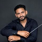 Der 34 Jahre junge Dirigent Jordan de Souza soll ab 2025 Generalmusikdirektor in Dortmund werden.