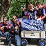 Die Gruppe „Broject“ war eine der ersten bei der Bollerwagentour im Westpark.
