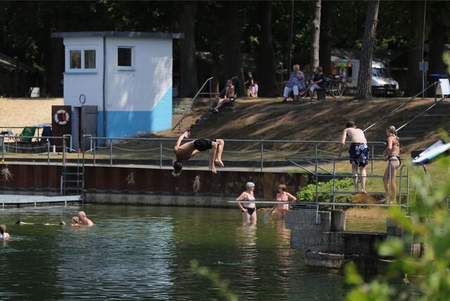 Das Wasser im Ternscher See ist laut Messungen des NRW-Umweltministeriums von ausgezeichneter Qualität.