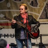 Enno Koenig und die Wohnzimmerband traten am Samstagabend beim Westparkfest auf.