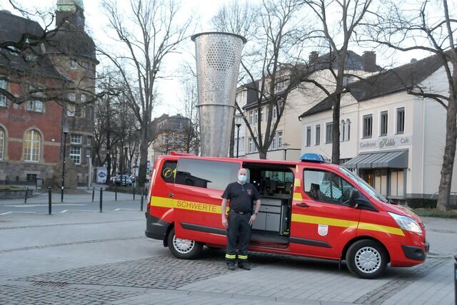 Feuerwehr auf dem Postplatz in Schwerte