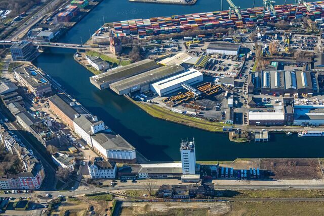 Luftbild vom Hafengebiet in Dortmund.