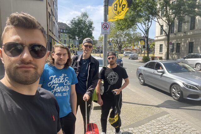 Marco, Dario, Elia und Nandu (v.l.) am Borsigplatz