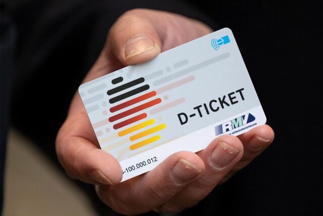 Seit Mai 2023 gilt das Deutschlandticket. Doch wie weit kommt man damit von Kamen aus, ohne umzusteigen?