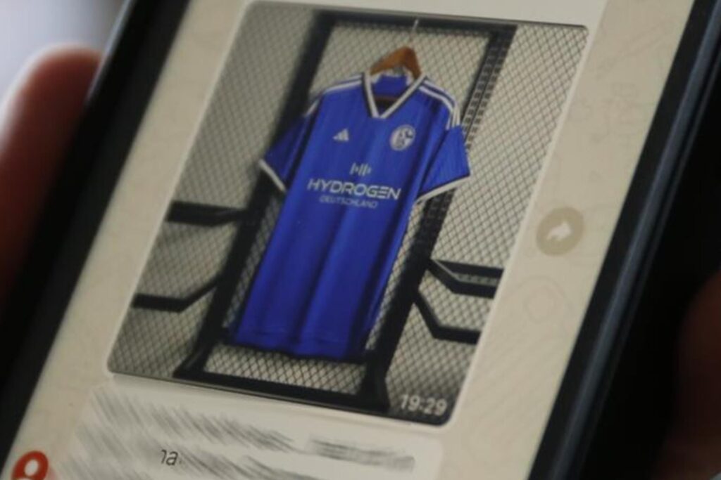 Neues Schalke-Trikot, Entwurf Neues Schalke-Trikot, Entwurf