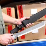 Eine Machete ähnlich dieser (Symbolbild) stellte die Polizei in Unna bei drei Jugendlichen sicher, die bewaffnet durch den Bornekamp zogen.