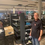 Norbert Liebendahl krempelt im Oberadener Rewe-Markt Vieles um.