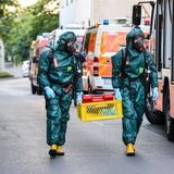 Spezialkräfte der Feuerwehr Dortmund bei einem Einsatz in Hagen.