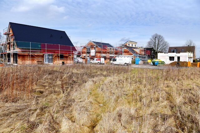 Die Preise für Bauland in Schwerte – hier das Neubaugebiet in Wandhofen an der Holzstraße sind hoch. Die Grunderwerbsteuer ist ein großer Posten bei den Nebenkosten.