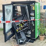 Der Automat an der Overbergstraße in Fröndenberg steht an der Kreuzung „Im Wiesengrund“. Dort gibt es in der Nähe eine Grundschule und eine Gesamtschule.